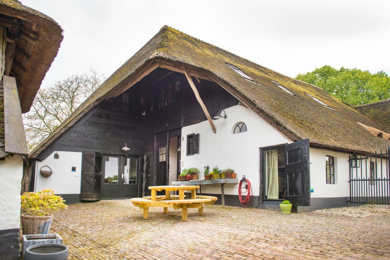 De Heeren Van Tuil Exterior photo